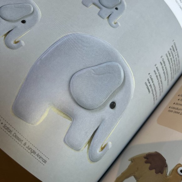 BOOK NEW 100 Animal Cookies to Decorate Step by Step Softcover 144 Pages - Picture 9 of 14